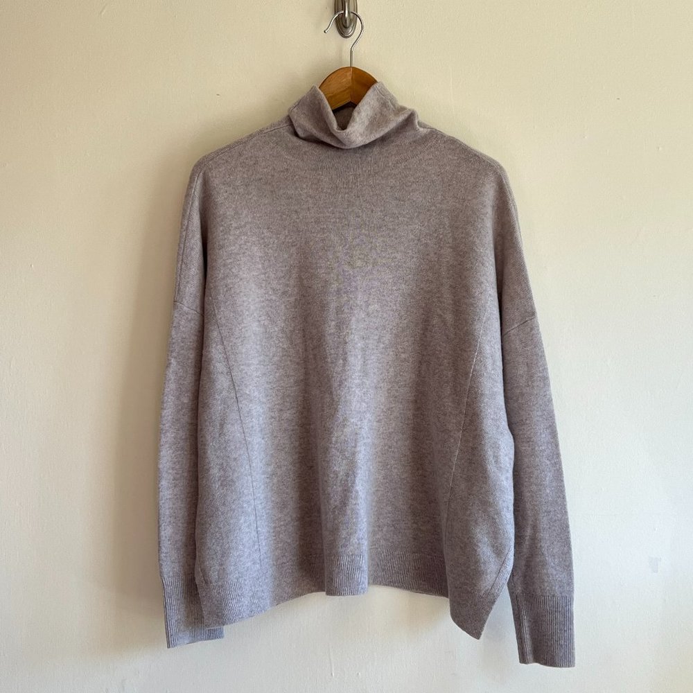 Club Monaco Safiya Cashmere Sweater